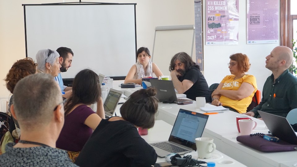 Medyada nefrete karşı sivil toplum buluşması | Kaos GL - LGBTİ+ Haber Portalı Haber