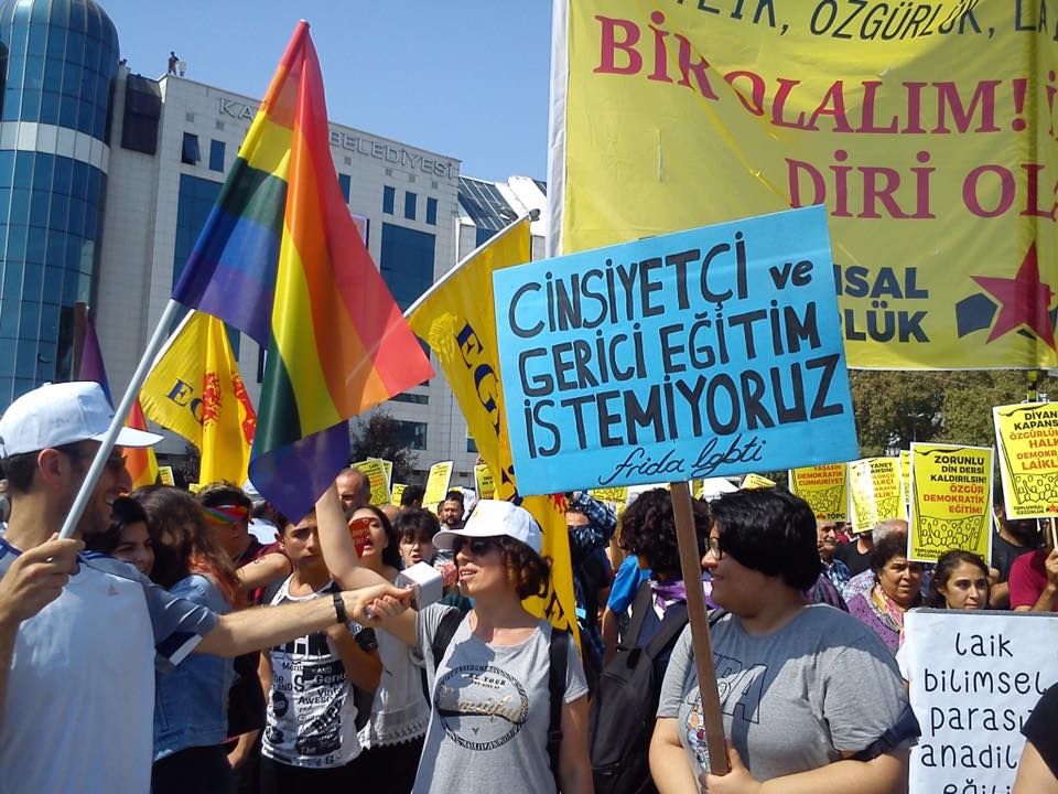 &lsquo;Gerici müfredat iptal edilmeli!&rsquo; | Kaos GL - LGBTİ+ Haber Portalı Haber