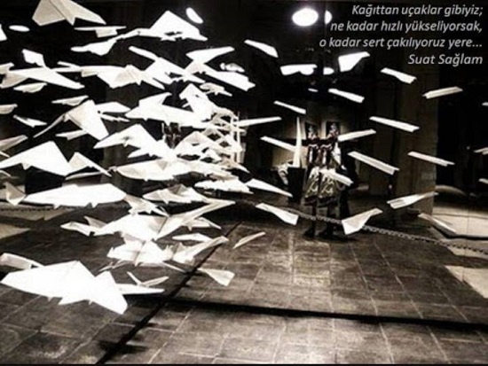 Şarkılar bizi söyler  Gizem’i söyleyen şarkılar Kaos GL - LGBTİ+ Haber Portalı