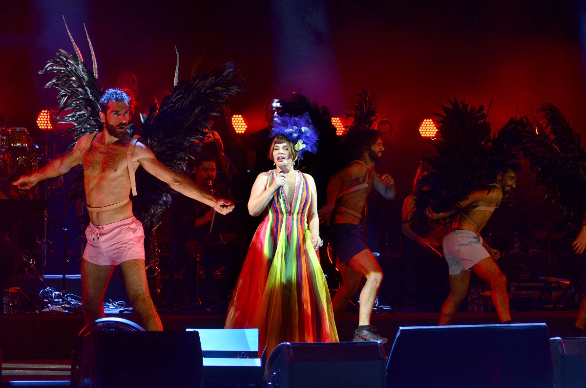 Sezen Aksu&rsquo;dan Onur Haftası&rsquo;na mesaj: Eninde sonunda aşk kazanır | Kaos GL - LGBTİ+ Haber Portalı Haber