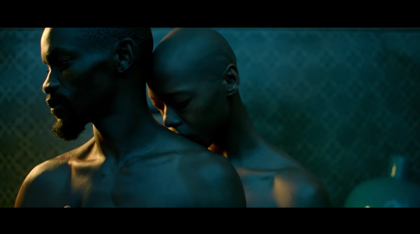 Clairvoyant’a “uygunsuz” uyarısı | Kaos GL - LGBTİ+ Haber Portalı Haber