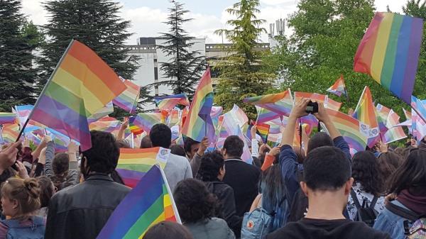 ODTÜ: “Yine de aşk boyun eğmez yasaklarla” Kaos GL - LGBTİ+ Haber Portalı