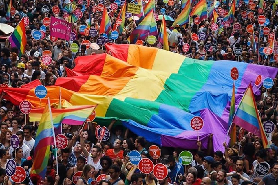 İstanbul LGBTİ+ Onur Haftası gönüllü toplantısı bugün! | Kaos GL - LGBTİ+ Haber Portalı Haber