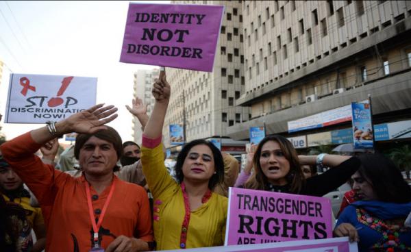 Pakistan&rsquo;da translara ayrımcılık yasaklanıyor | Kaos GL - LGBTİ+ Haber Portalı Haber