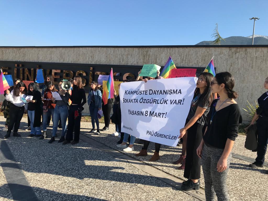 Pamukkale Üniversitesi’nde 8 Mart: LGBTİ+’ları kapsayan eşitlik meclisleri! | Kaos GL - LGBTİ+ Haber Portalı Haber