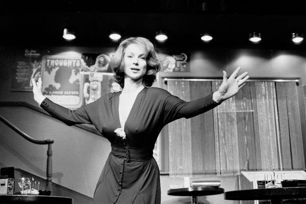 Kaçan çorabın çözümü var, peki ya cinsiyetçi medyanın? Kaos GL - LGBTİ+ Haber Portalı