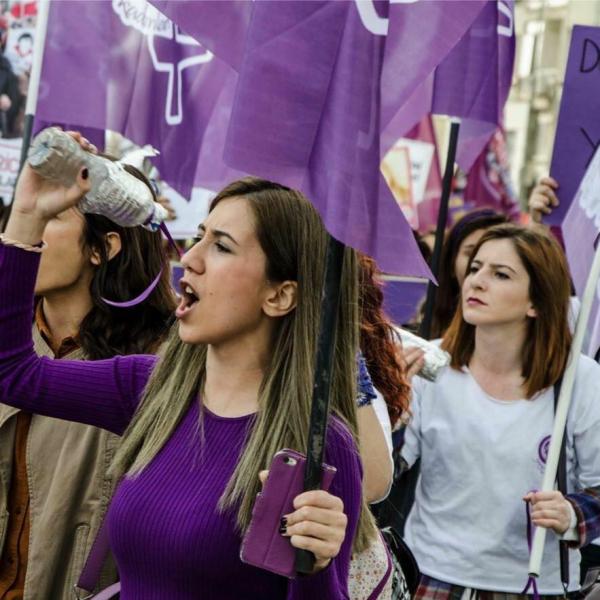 Gönüllü muhabirlerimizden Sultan Eylem Keleş gözaltına alındı | Kaos GL - LGBTİ+ Haber Portalı Haber