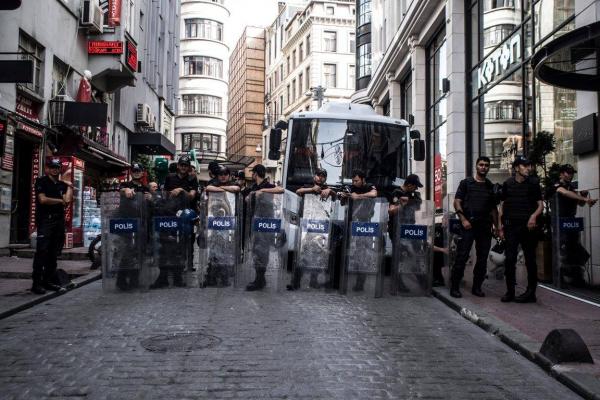 Engellenen Trans Onur Yürüyüşü&rsquo;nün davası başlıyor | Kaos GL - LGBTİ+ Haber Portalı Haber