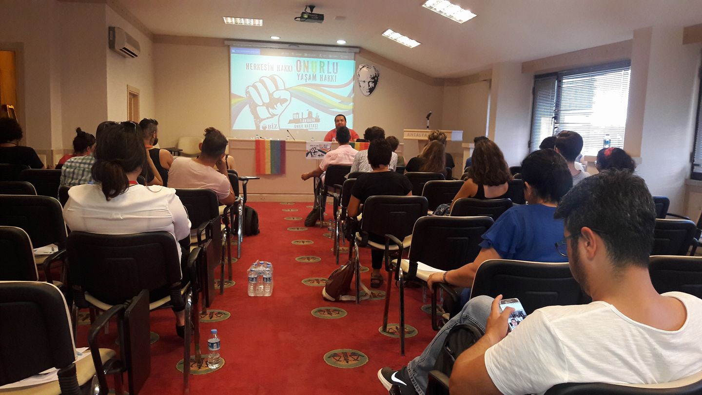 ‘Düşünce, ifade ve örgütlenme özgürlüğü birincil çalışma alanımız’ Kaos GL - LGBTİ+ Haber Portalı