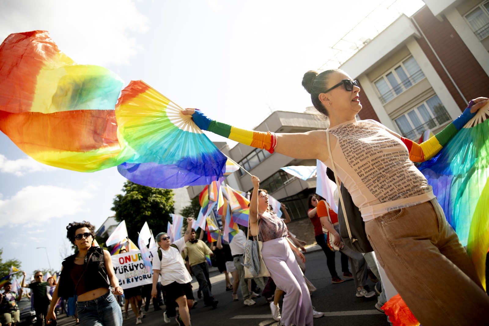 Ankara Onur Yürüyüşü’nden kareler | Kaos GL - LGBTİ+ Haber Portalı