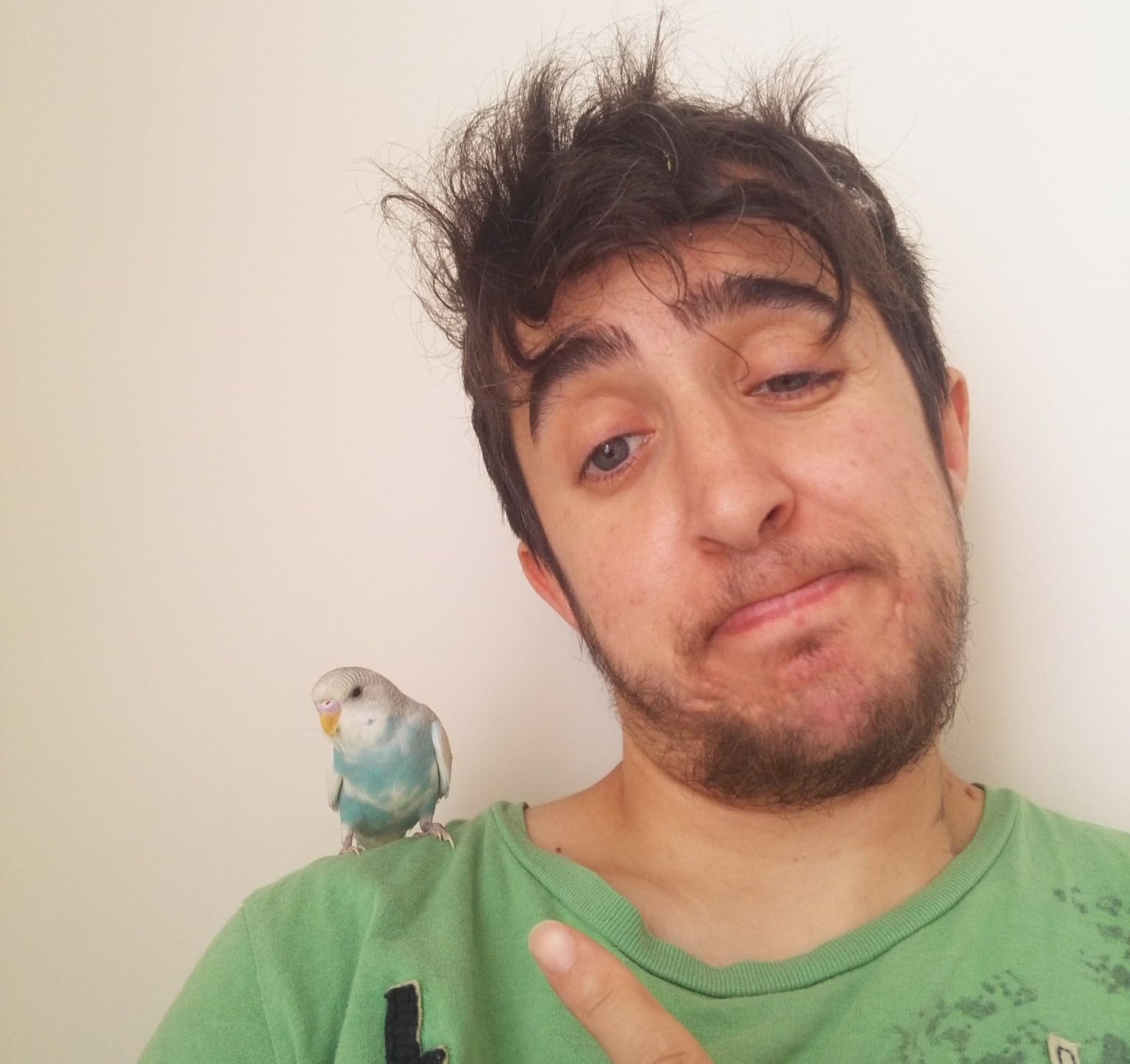 Trans Birey Ali Erdem | Kaos GL - LGBTİ+ Haber Portalı Gökkuşağı Forumu Köşe Yazarı