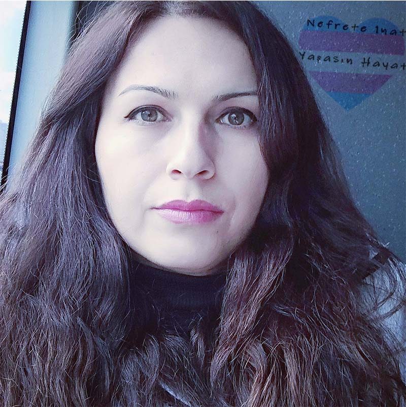 Hayat Çelik | Kaos GL - LGBTİ+ Haber Portalı Gökkuşağı Forumu Köşe Yazarı