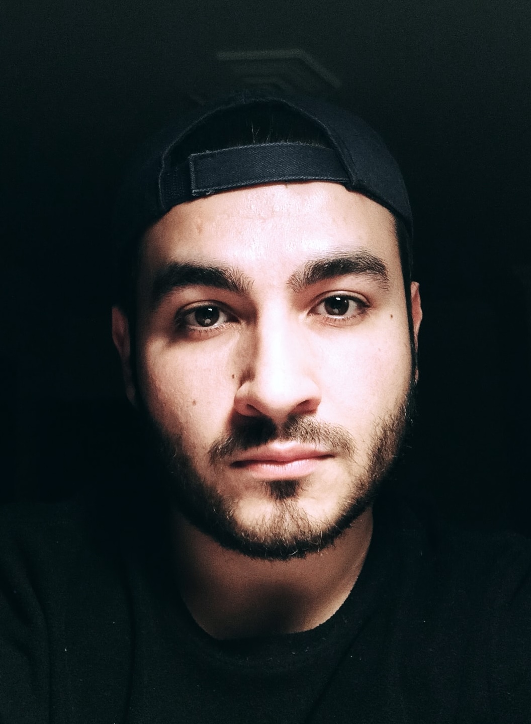 Galip Karabacak | Kaos GL - LGBTİ+ Haber Portalı Gökkuşağı Forumu Köşe Yazarı