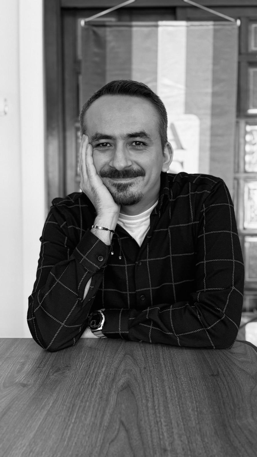 Murat Karaçor | Kaos GL - LGBTİ+ Haber Portalı Gökkuşağı Forumu Köşe Yazarı